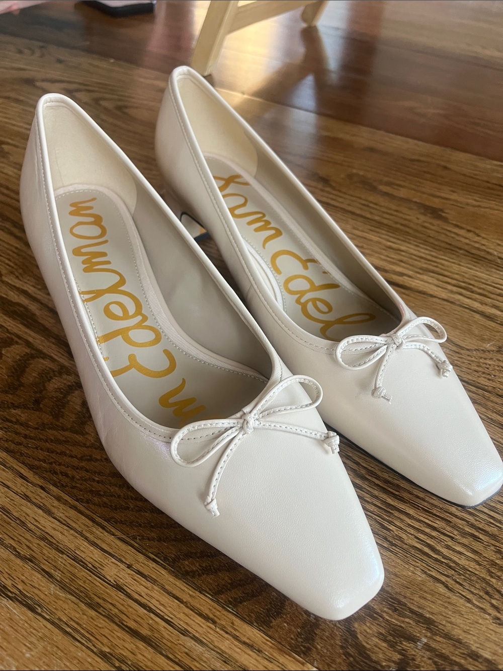 Sam Edelman Cream Pointed-Toe Ballet Pumps with Bow